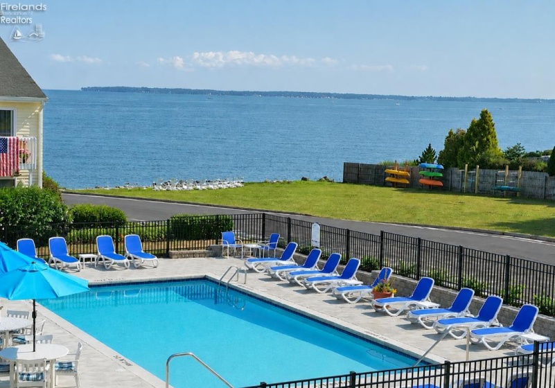 311 Lake Pine Drive, Marblehead, 43440, 1 Bedroom Bedrooms, ,1 BathroomBathrooms,Residential,For Sale,Lake Pine,20263478