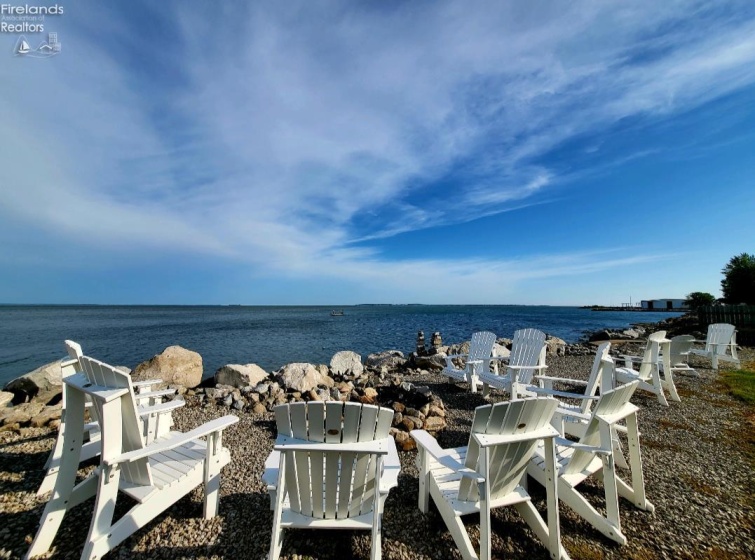 311 Lake Pine Drive, Marblehead, 43440, 1 Bedroom Bedrooms, ,1 BathroomBathrooms,Residential,For Sale,Lake Pine,20263478