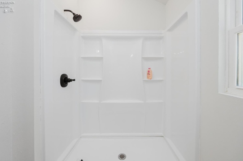 11590 Salem Carroll Road, Oak Harbor, 43449, 4 Bedrooms Bedrooms, ,3 BathroomsBathrooms,Residential,For Sale,Salem Carroll,20263487