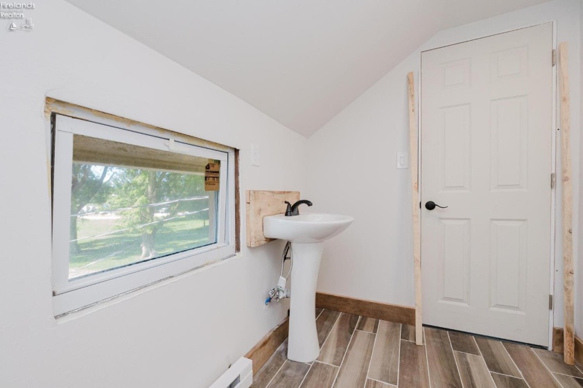 11590 Salem Carroll Road, Oak Harbor, 43449, 4 Bedrooms Bedrooms, ,3 BathroomsBathrooms,Residential,For Sale,Salem Carroll,20263487