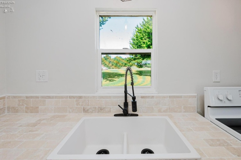 11590 Salem Carroll Road, Oak Harbor, 43449, 4 Bedrooms Bedrooms, ,3 BathroomsBathrooms,Residential,For Sale,Salem Carroll,20263487