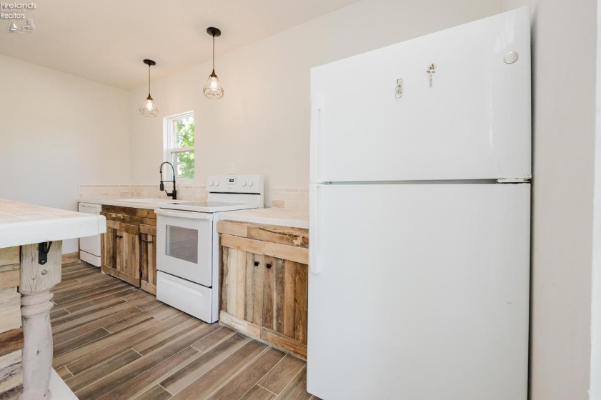 11590 Salem Carroll Road, Oak Harbor, 43449, 4 Bedrooms Bedrooms, ,3 BathroomsBathrooms,Residential,For Sale,Salem Carroll,20263487