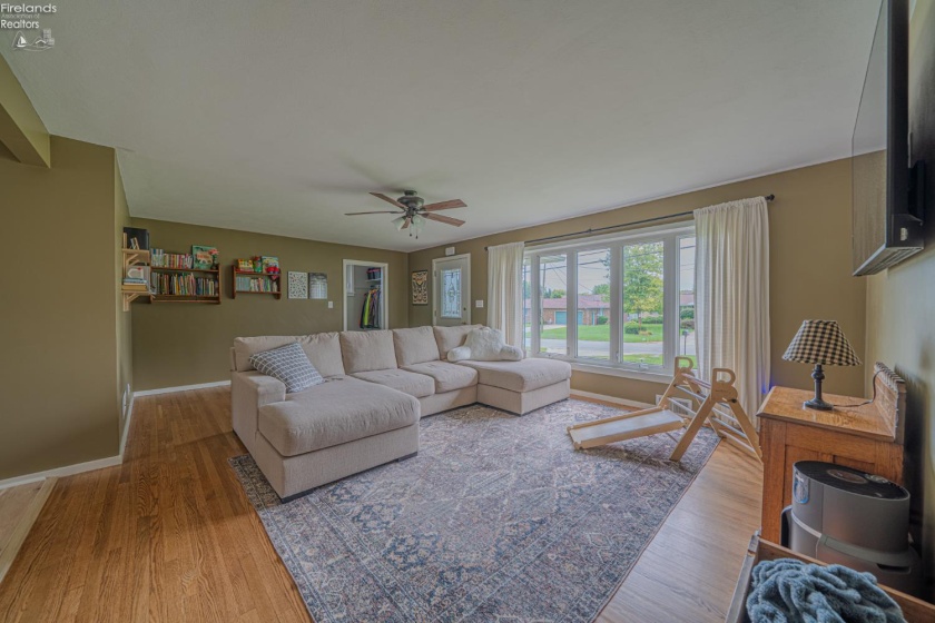 1514 Cole Road, Fremont, 43420, 4 Bedrooms Bedrooms, ,2 BathroomsBathrooms,Residential,For Sale,Cole,20263475