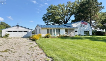 13273 Township Road 178, Bellevue, 44811, 3 Bedroom Bedrooms, ,2 BathroomBathrooms,Residential,For Sale,Township Road 178,20263259
