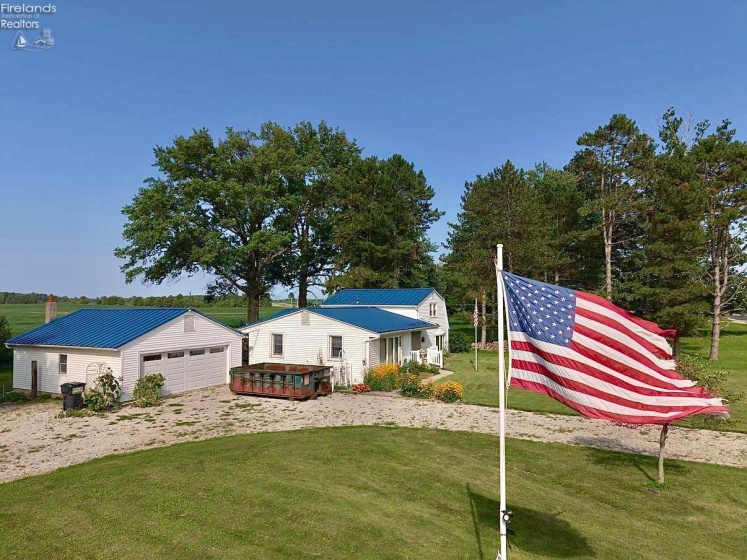 13273 Township Road 178, Bellevue, 44811, 3 Bedroom Bedrooms, ,2 BathroomBathrooms,Residential,For Sale,Township Road 178,20263259