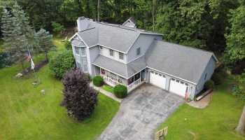 15680 Thornwood Drive, Findlay, 45840, 4 Bedroom Bedrooms, ,3 BathroomBathrooms,Residential,For Sale,Thornwood,20263376