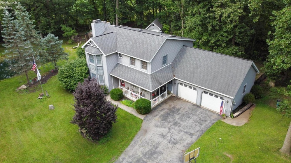 15680 Thornwood Drive, Findlay, 45840, 4 Bedroom Bedrooms, ,3 BathroomBathrooms,Residential,For Sale,Thornwood,20263376