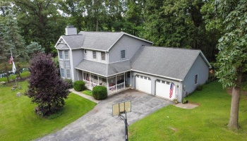 15680 Thornwood Drive, Findlay, 45840, 4 Bedroom Bedrooms, ,3 BathroomBathrooms,Residential,For Sale,Thornwood,20263376