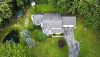 15680 Thornwood Drive, Findlay, 45840, 4 Bedroom Bedrooms, ,3 BathroomBathrooms,Residential,For Sale,Thornwood,20263376