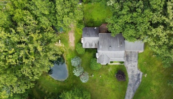 15680 Thornwood Drive, Findlay, 45840, 4 Bedroom Bedrooms, ,3 BathroomBathrooms,Residential,For Sale,Thornwood,20263376