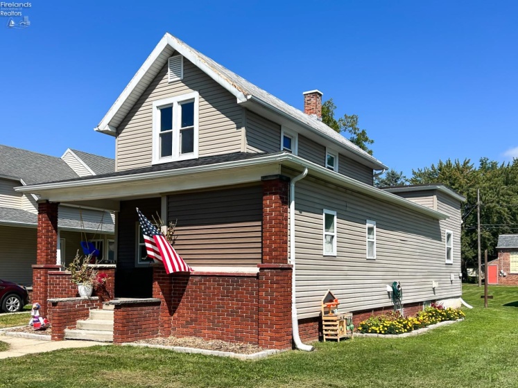 292 Market Street, Tiffin, 44883, 3 Bedroom Bedrooms, ,2 BathroomBathrooms,Residential,For Sale,Market,20263444