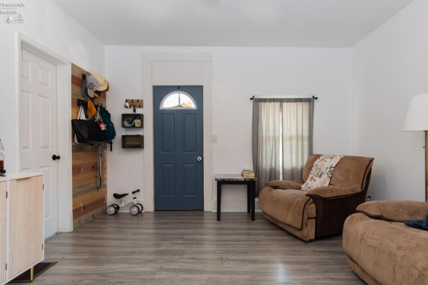 292 Market Street, Tiffin, 44883, 3 Bedroom Bedrooms, ,2 BathroomBathrooms,Residential,For Sale,Market,20263444