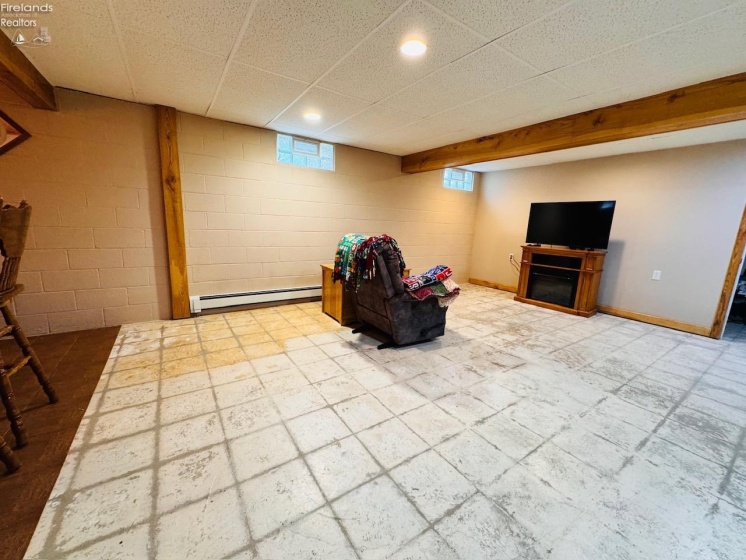 2025 Rohde Street, Sandusky, 44870, 3 Bedrooms Bedrooms, ,2 BathroomsBathrooms,Residential,For Sale,Rohde,20263480