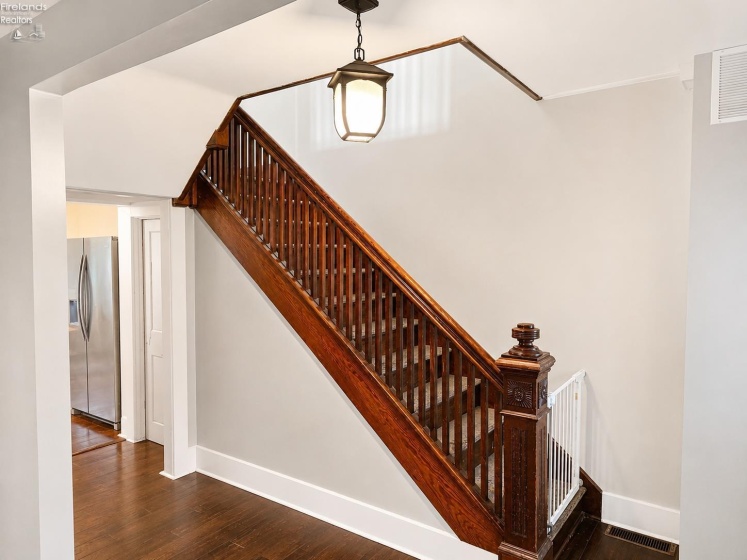 407 Center Street, Sandusky, 44870, 3 Bedrooms Bedrooms, ,1 BathroomBathrooms,Residential,For Sale,Center,20263460