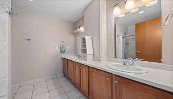 401 Shoreline Drive, Sandusky, 44870, 3 Bedroom Bedrooms, ,2 BathroomBathrooms,Residential,For Sale,Shoreline,20263348