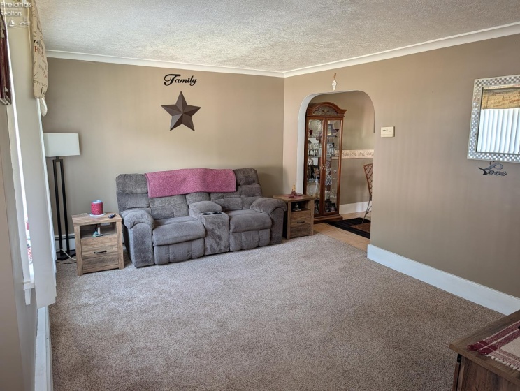 825 South Street, Fremont, 43420, 2 Bedroom Bedrooms, ,2 BathroomBathrooms,Residential,For Sale,South,20263316