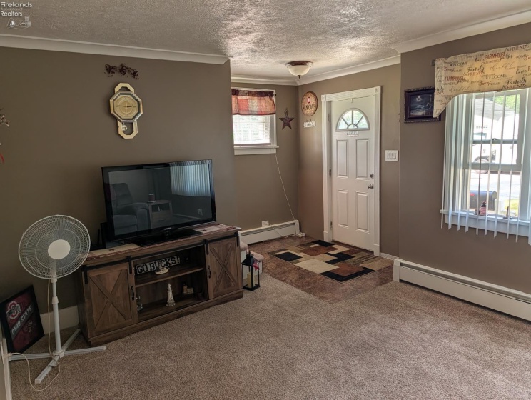 825 South Street, Fremont, 43420, 2 Bedroom Bedrooms, ,2 BathroomBathrooms,Residential,For Sale,South,20263316