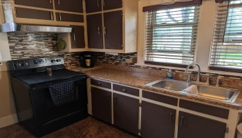 825 South Street, Fremont, 43420, 2 Bedroom Bedrooms, ,2 BathroomBathrooms,Residential,For Sale,South,20263316