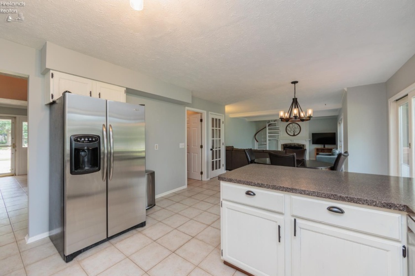 32263 Plumbrook Court, Avon Lake, 44012, 4 Bedrooms Bedrooms, ,3 BathroomsBathrooms,Residential,For Sale,Plumbrook,20263472