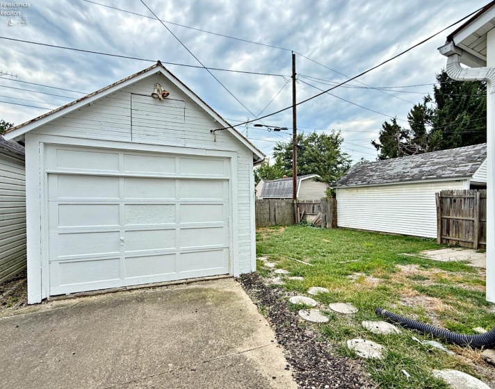 171 Hall Street, Tiffin, 44883, 3 Bedroom Bedrooms, ,2 BathroomBathrooms,Residential,For Sale,Hall,20263470
