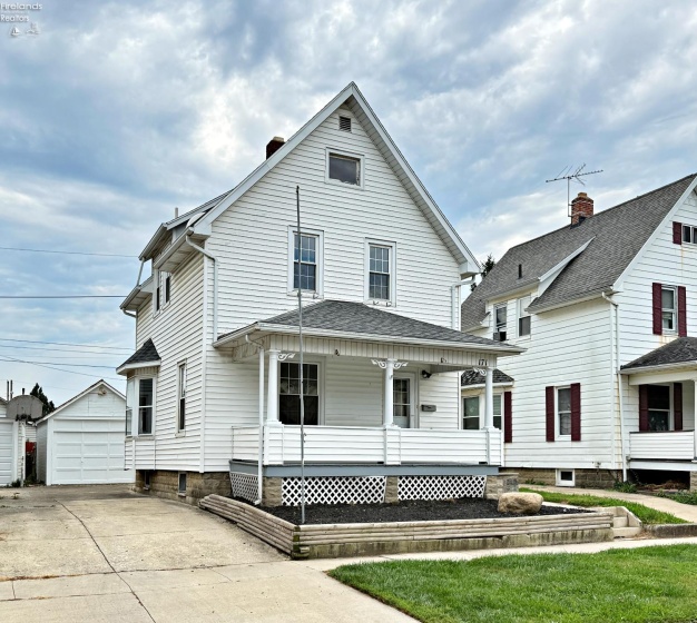171 Hall Street, Tiffin, 44883, 3 Bedroom Bedrooms, ,2 BathroomBathrooms,Residential,For Sale,Hall,20263470