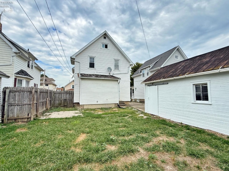 171 Hall Street, Tiffin, 44883, 3 Bedroom Bedrooms, ,2 BathroomBathrooms,Residential,For Sale,Hall,20263470