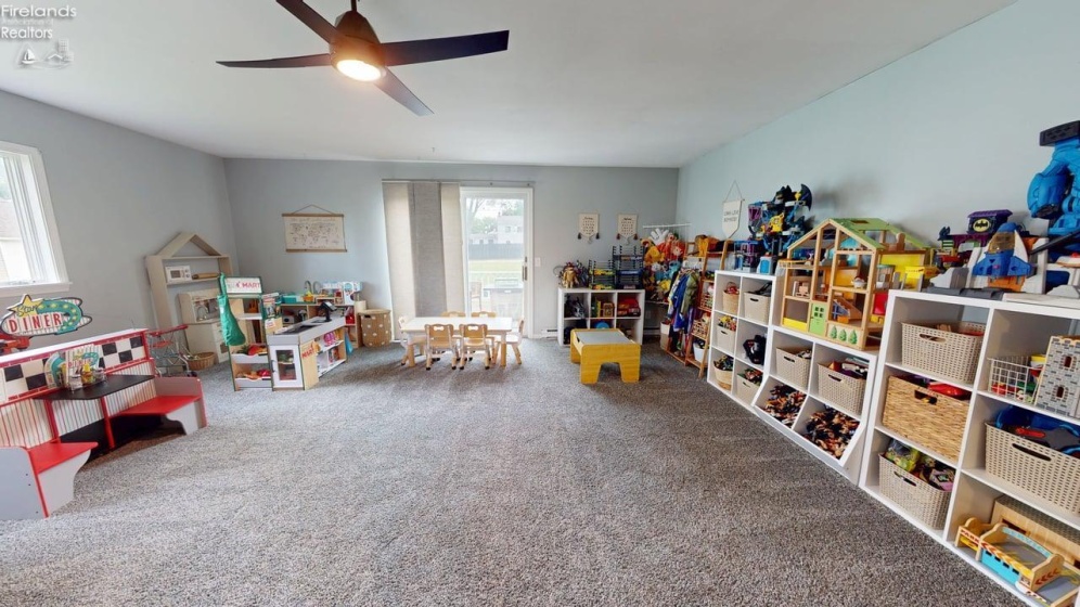 913 Myrtle, Willard, 44890, 4 Bedrooms Bedrooms, ,3 BathroomsBathrooms,Residential,For Sale,Myrtle,20263471