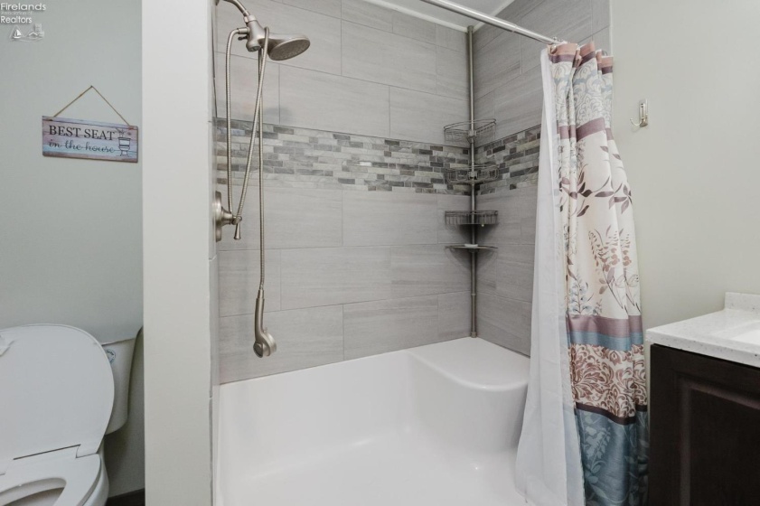 1228 Tucker Road, Fremont, 43420, 3 Bedroom Bedrooms, ,2 BathroomBathrooms,Residential,For Sale,Tucker,20263285