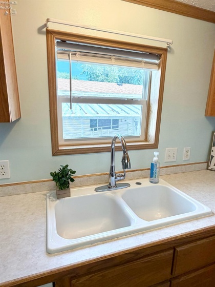 167 Morningside Drive, Port Clinton, 43452, 3 Bedroom Bedrooms, ,2 BathroomBathrooms,Residential,For Sale,Morningside,20263402