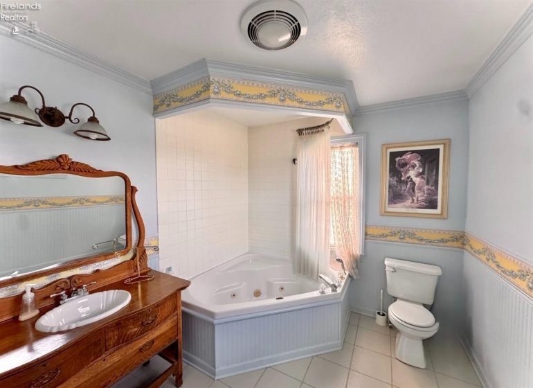1428 Putnam Street, Sandusky, 44870, 3 Bedroom Bedrooms, ,3 BathroomBathrooms,Residential,For Sale,Putnam,20263502