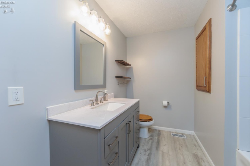 246 Portage Path, Willard, 44890, 3 Bedroom Bedrooms, ,2 BathroomBathrooms,Residential,For Sale,Portage Path,20263505