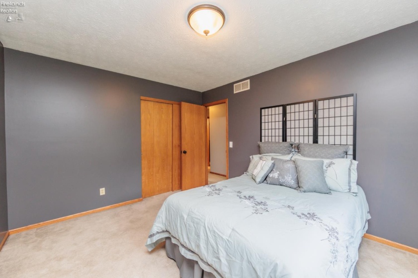 246 Portage Path, Willard, 44890, 3 Bedroom Bedrooms, ,2 BathroomBathrooms,Residential,For Sale,Portage Path,20263505
