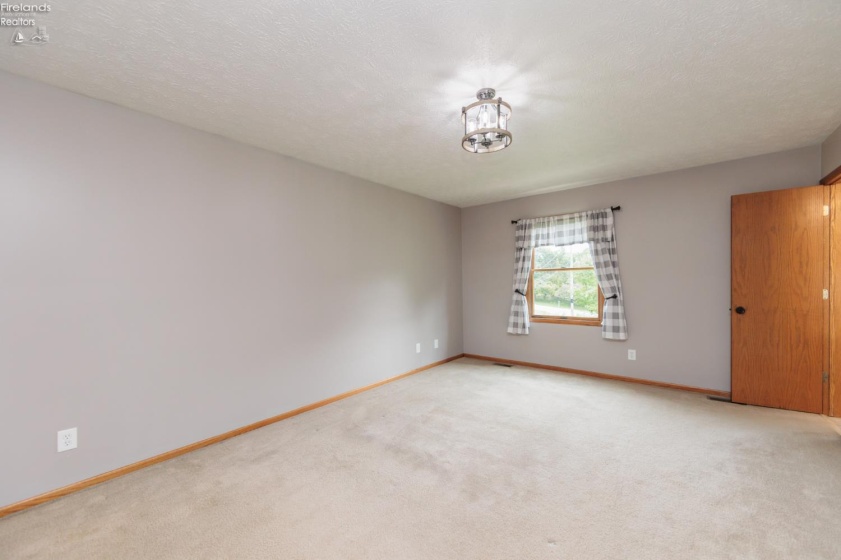 246 Portage Path, Willard, 44890, 3 Bedroom Bedrooms, ,2 BathroomBathrooms,Residential,For Sale,Portage Path,20263505