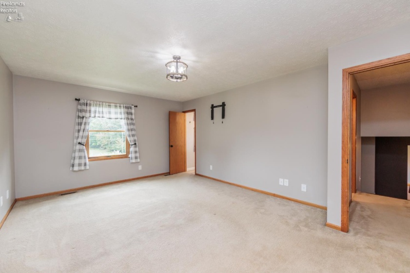 246 Portage Path, Willard, 44890, 3 Bedroom Bedrooms, ,2 BathroomBathrooms,Residential,For Sale,Portage Path,20263505