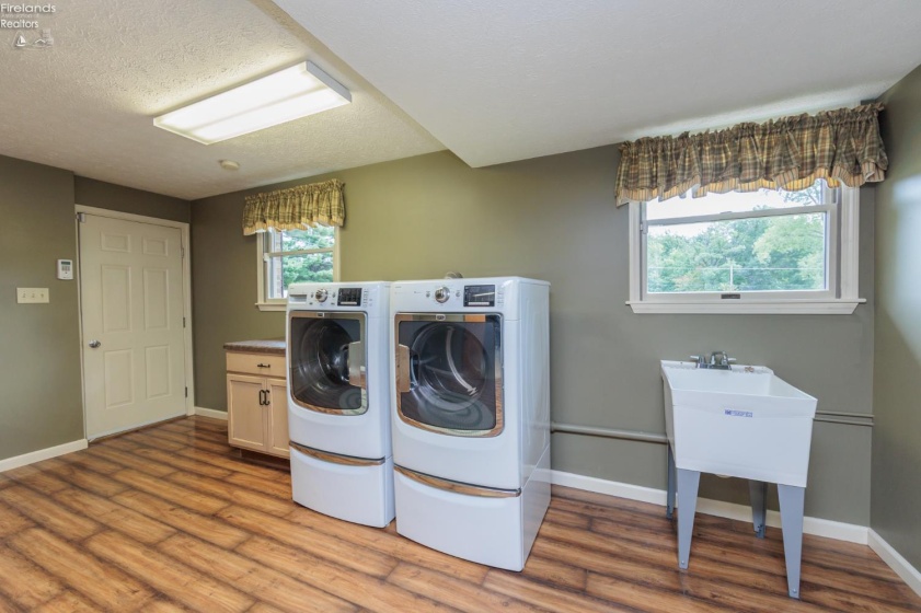 246 Portage Path, Willard, 44890, 3 Bedroom Bedrooms, ,2 BathroomBathrooms,Residential,For Sale,Portage Path,20263505