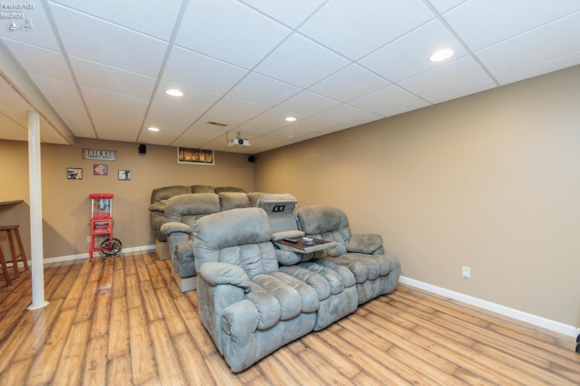 246 Portage Path, Willard, 44890, 3 Bedroom Bedrooms, ,2 BathroomBathrooms,Residential,For Sale,Portage Path,20263505
