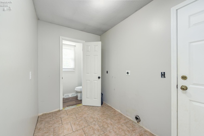 12201 Green Road, Wakeman, 44889, 3 Bedroom Bedrooms, ,3 BathroomBathrooms,Residential,For Sale,Green,20263463