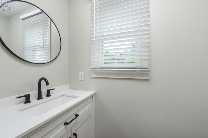 12201 Green Road, Wakeman, 44889, 3 Bedroom Bedrooms, ,3 BathroomBathrooms,Residential,For Sale,Green,20263463