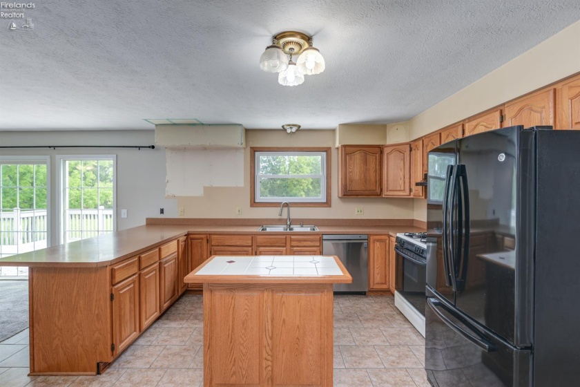 12201 Green Road, Wakeman, 44889, 3 Bedroom Bedrooms, ,3 BathroomBathrooms,Residential,For Sale,Green,20263463