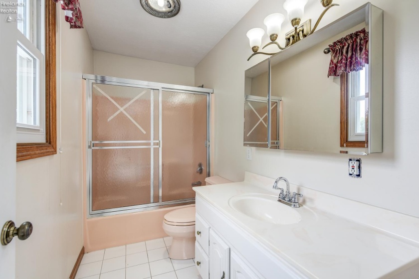 12201 Green Road, Wakeman, 44889, 3 Bedroom Bedrooms, ,3 BathroomBathrooms,Residential,For Sale,Green,20263463