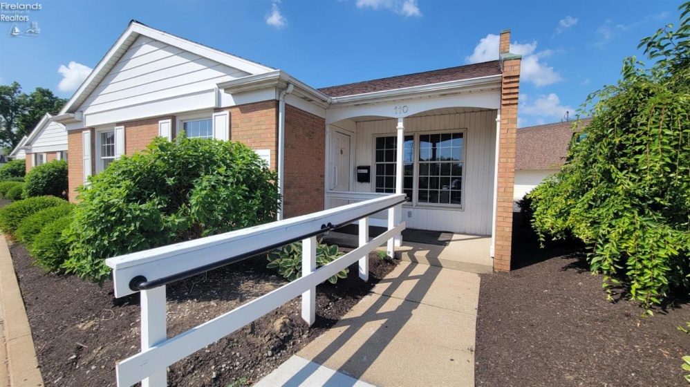 118 Perkins Avenue, Sandusky, 44870, ,Commercial,For Sale,Perkins,20263461