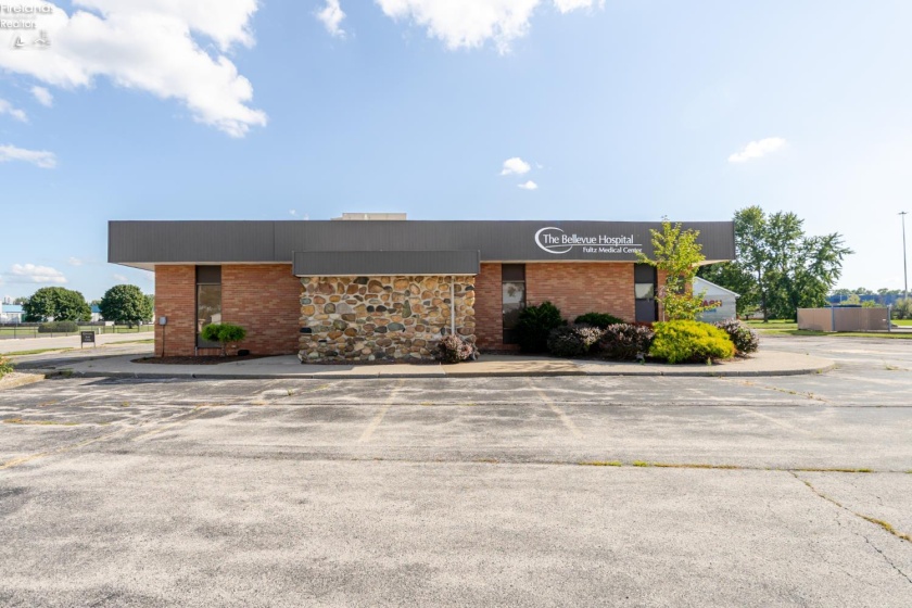 1005 McPherson Highway, Clyde, 43410, ,Commercial,For Sale,McPherson,20263447