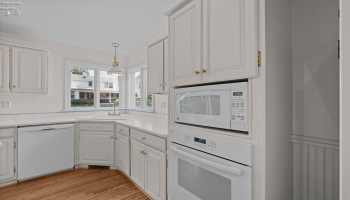 411 Gateway Boulevard, Huron, 44839, 5 Bedroom Bedrooms, ,3 BathroomBathrooms,Residential,For Sale,Gateway,20263499
