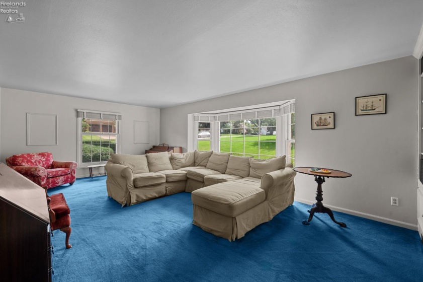 411 Gateway Boulevard, Huron, 44839, 5 Bedroom Bedrooms, ,3 BathroomBathrooms,Residential,For Sale,Gateway,20263499