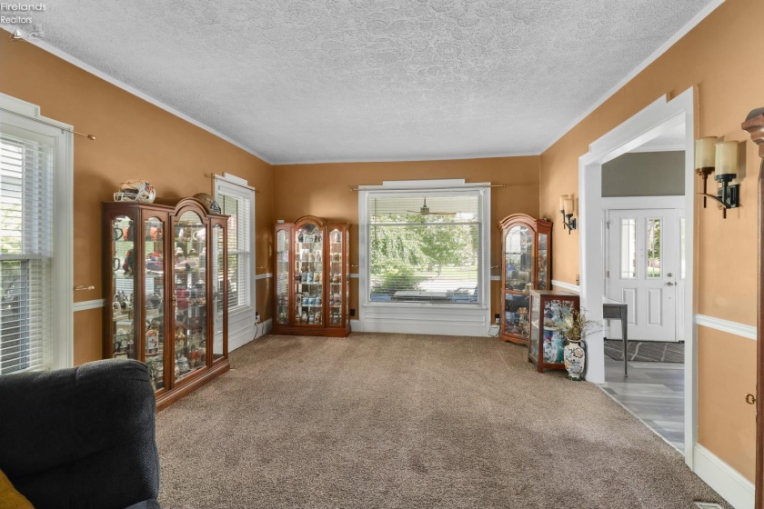 213 Buckeye Street, Clyde, 43410, 5 Bedroom Bedrooms, ,2 BathroomBathrooms,Residential,For Sale,Buckeye,20263250