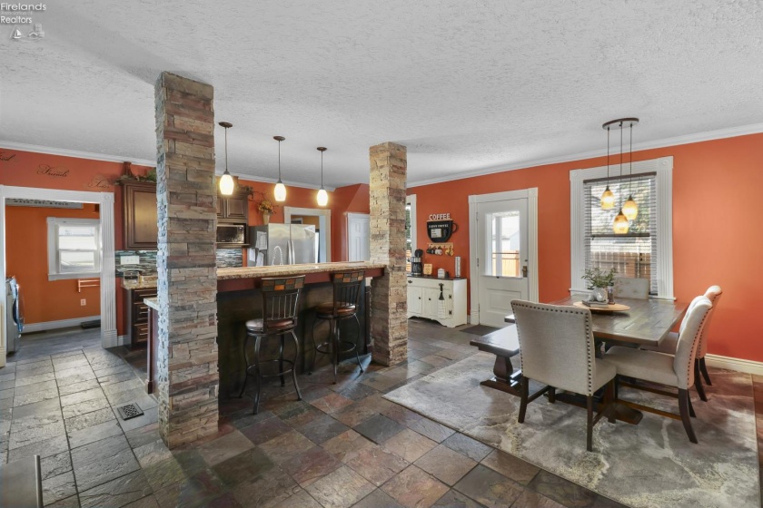 213 Buckeye Street, Clyde, 43410, 5 Bedroom Bedrooms, ,2 BathroomBathrooms,Residential,For Sale,Buckeye,20263250