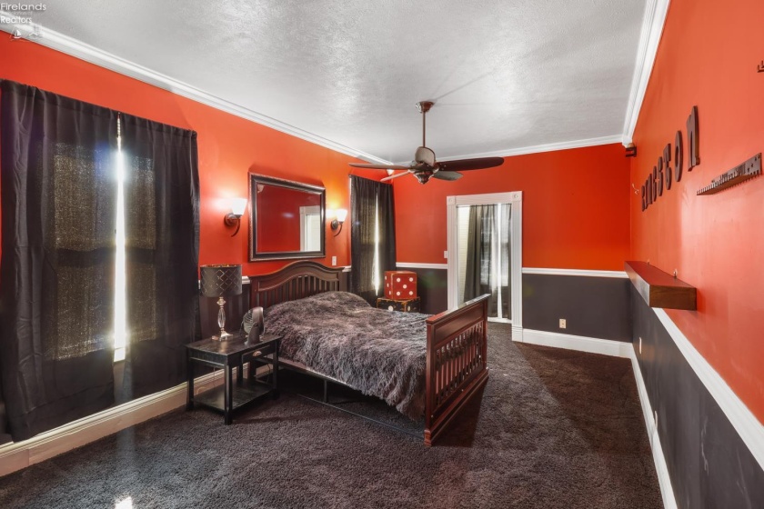 213 Buckeye Street, Clyde, 43410, 5 Bedroom Bedrooms, ,2 BathroomBathrooms,Residential,For Sale,Buckeye,20263250