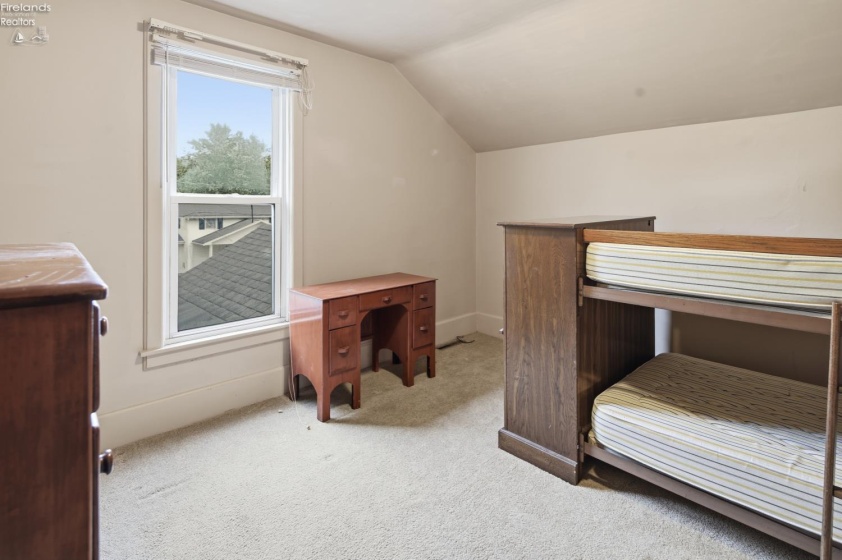 1374 Tiffin Road, Fremont, 43420, 3 Bedroom Bedrooms, ,2 BathroomBathrooms,Residential,For Sale,Tiffin Road,20263454