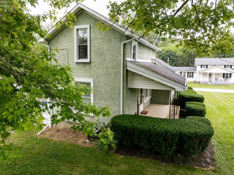 1374 Tiffin Road, Fremont, 43420, 3 Bedroom Bedrooms, ,2 BathroomBathrooms,Residential,For Sale,Tiffin Road,20263454