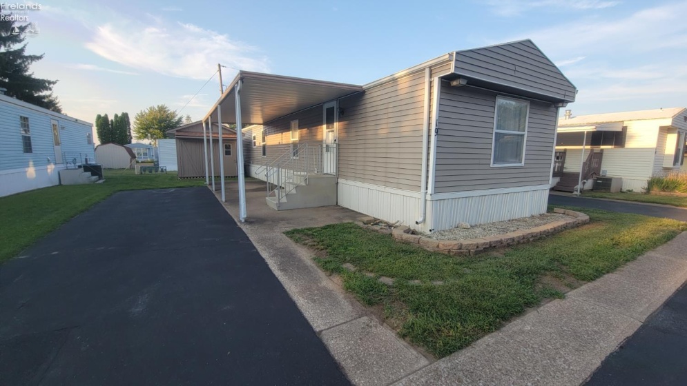 1250 Burkholder Road, Clyde, 43410, 2 Bedroom Bedrooms, ,1 BathroomBathrooms,Residential,For Sale,Burkholder,20263525